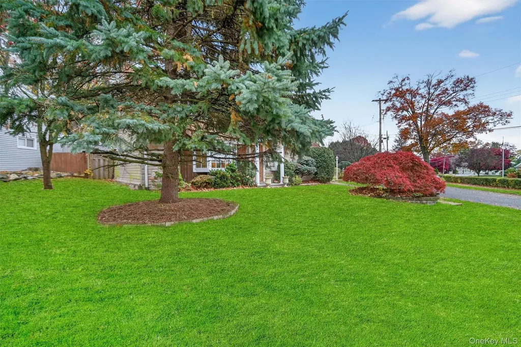 126 Mountaindale Road Yonkers NY 10710