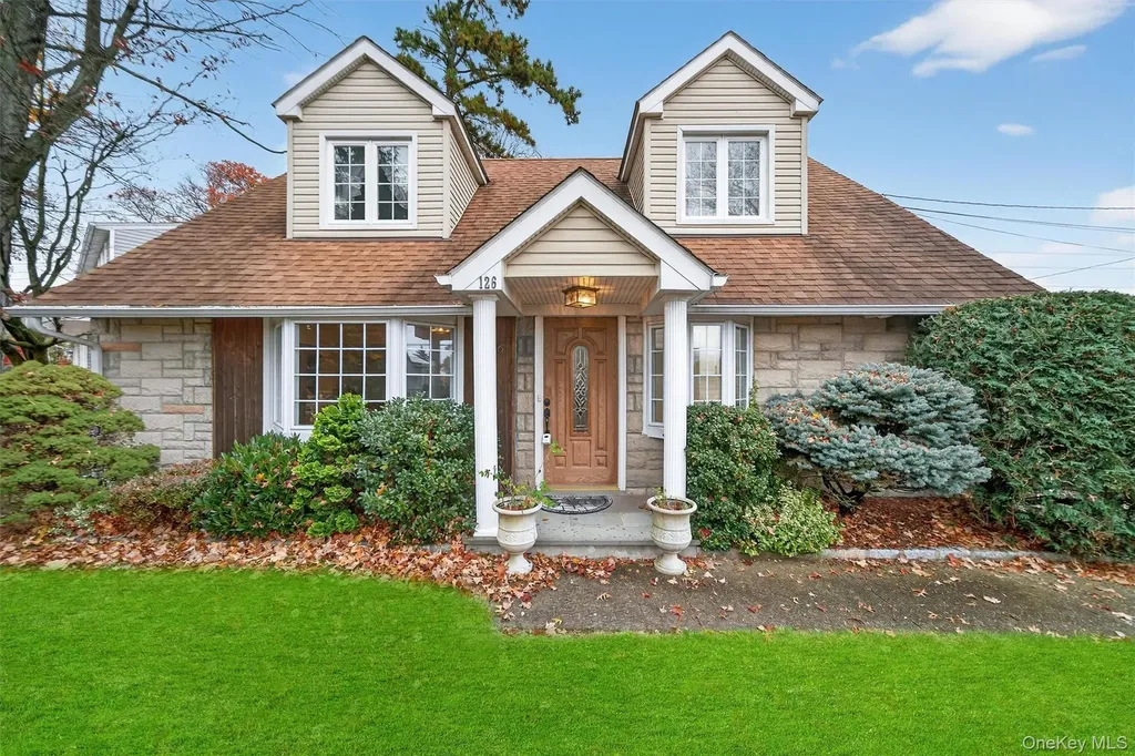 126 Mountaindale Road Yonkers NY 10710