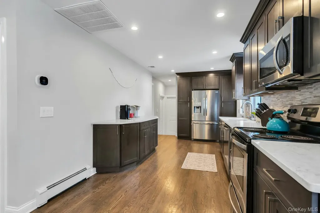 5 Cody Avenue Glen Head NY 11545