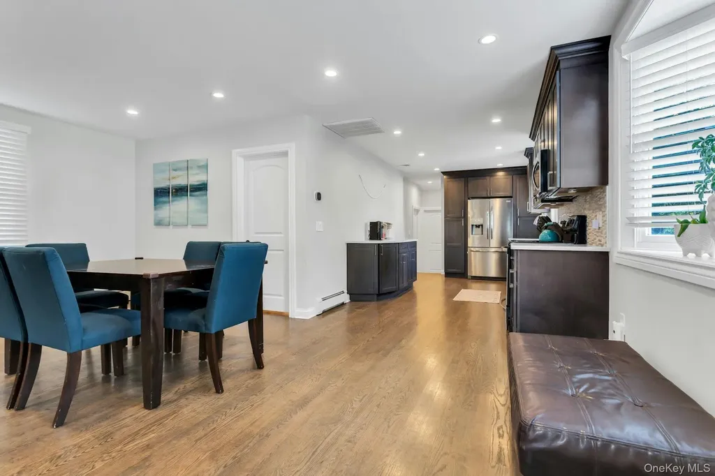 5 Cody Avenue Glen Head NY 11545