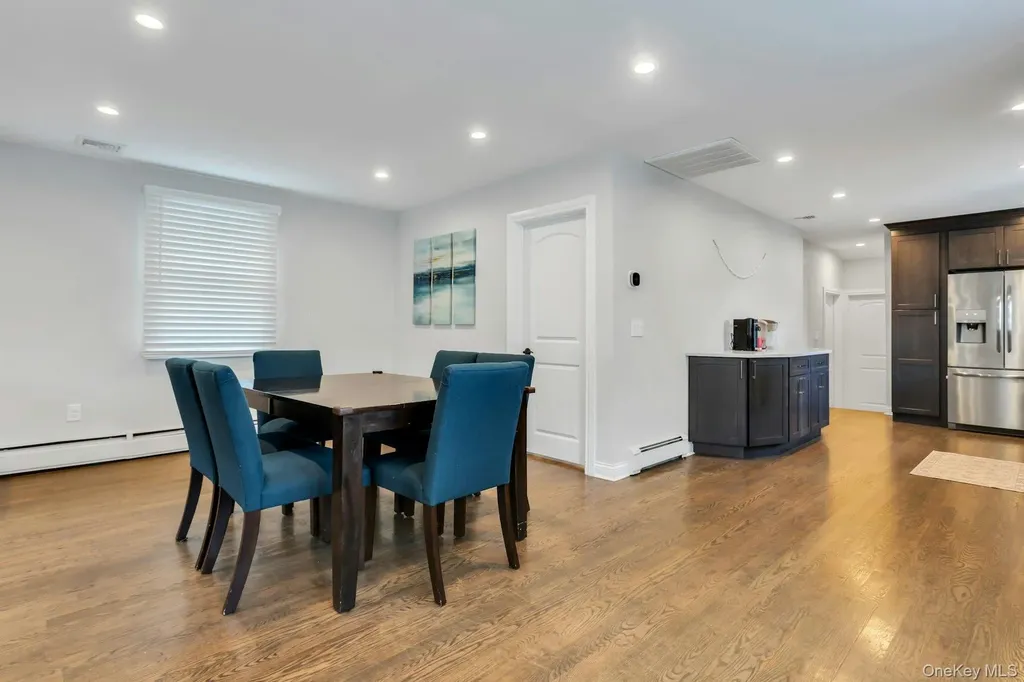 5 Cody Avenue Glen Head NY 11545