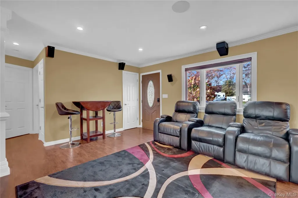 882 Ocean Avenue West Islip NY 11795