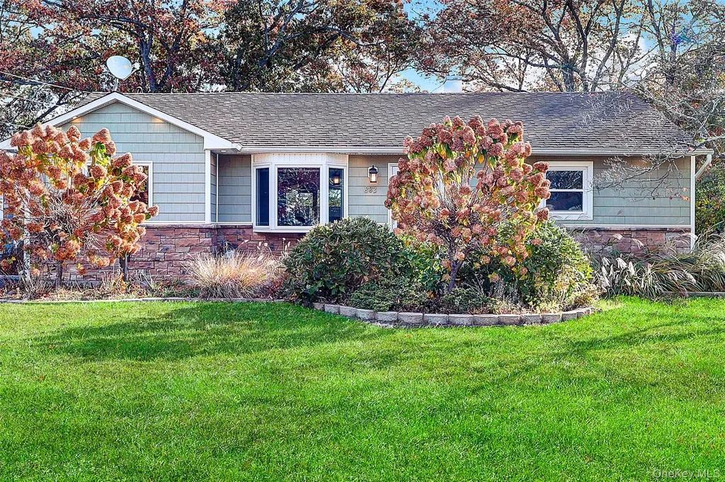 882 Ocean Avenue West Islip NY 11795