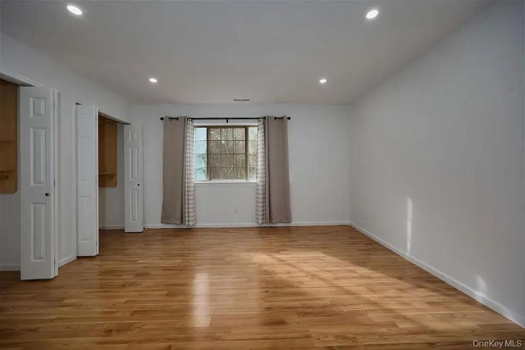 502 Autumn Lane Brewster NY 10509