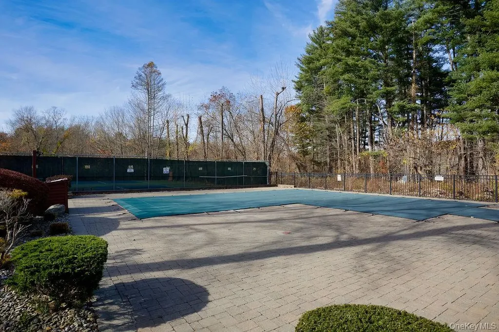 502 Autumn Lane Brewster NY 10509