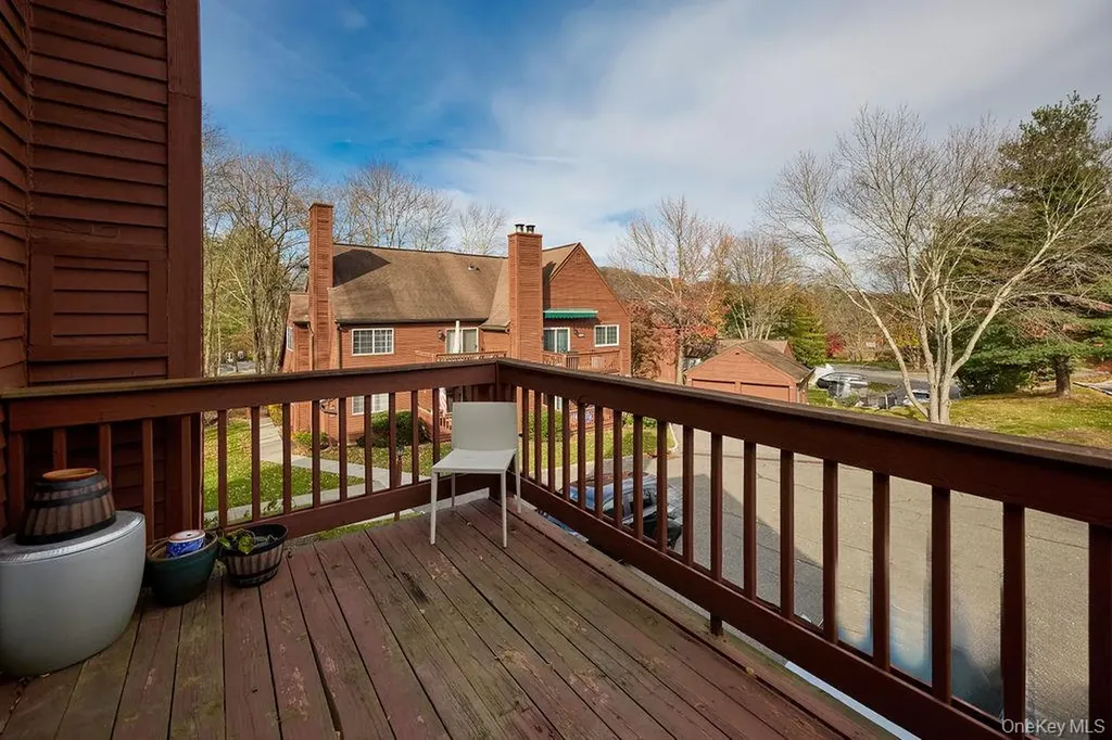 502 Autumn Lane Brewster NY 10509
