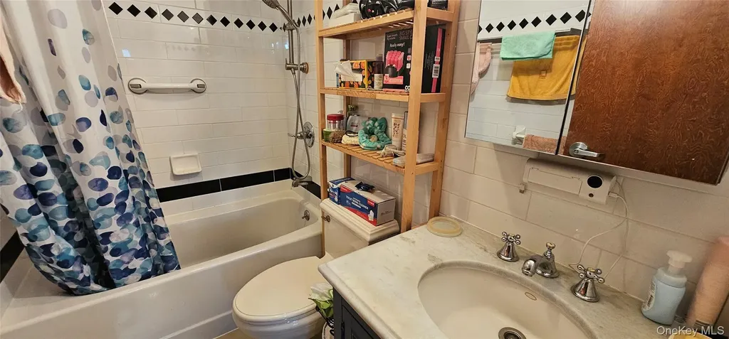 149-06 Northern Boulevard Flushing NY 11354