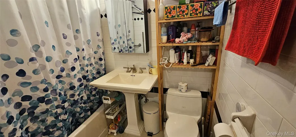 149-06 Northern Boulevard Flushing NY 11354