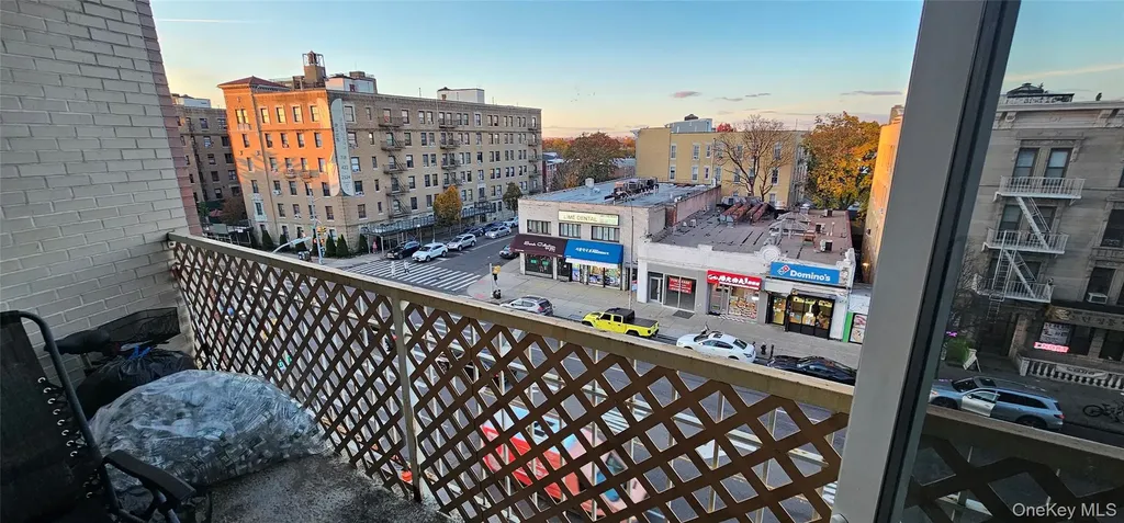 149-06 Northern Boulevard Flushing NY 11354