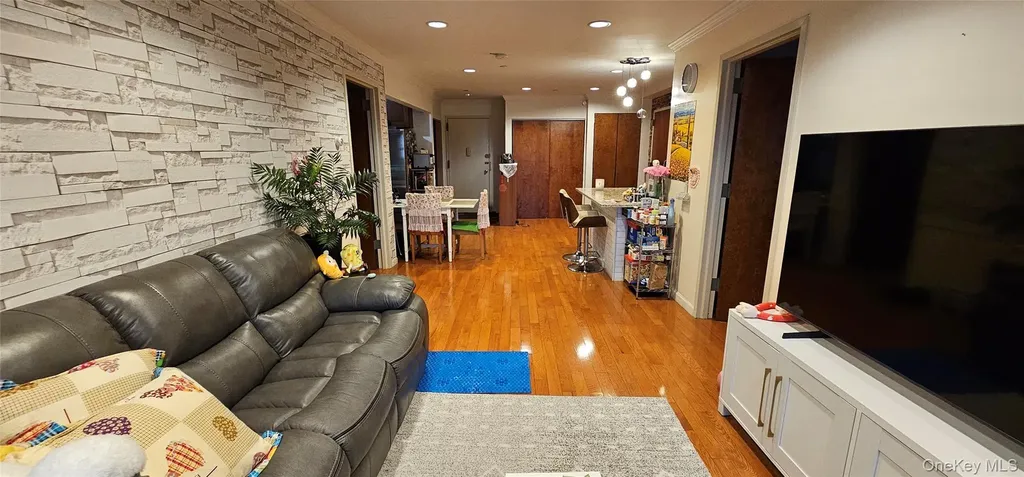 149-06 Northern Boulevard Flushing NY 11354