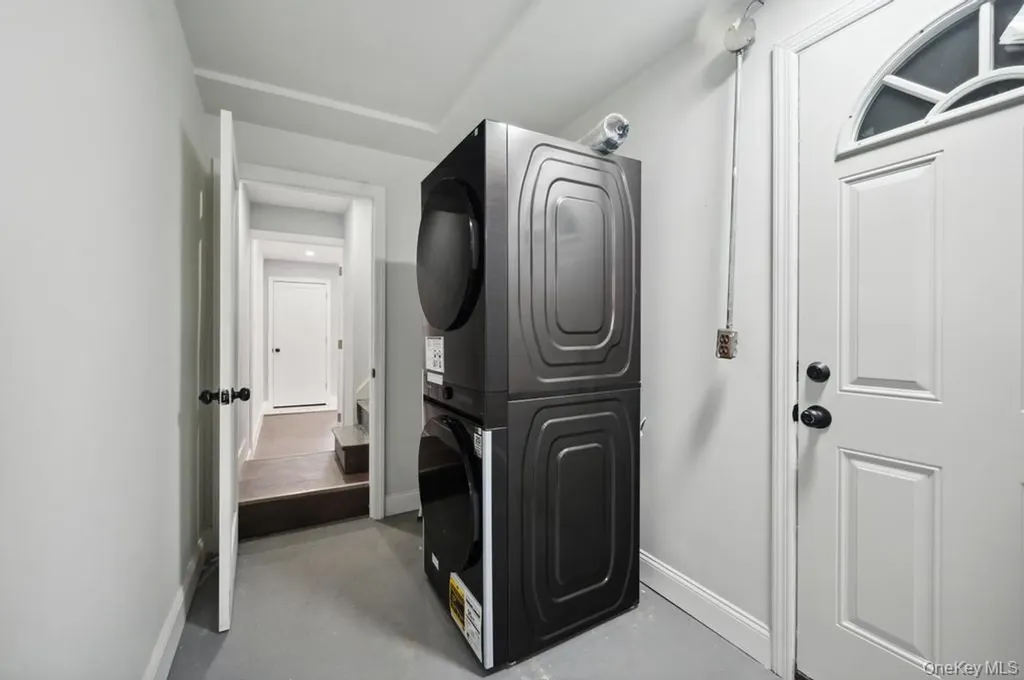 224 W 252nd Street Bronx NY 10471