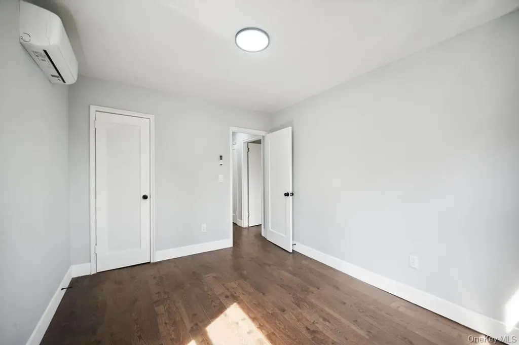 224 W 252nd Street Bronx NY 10471