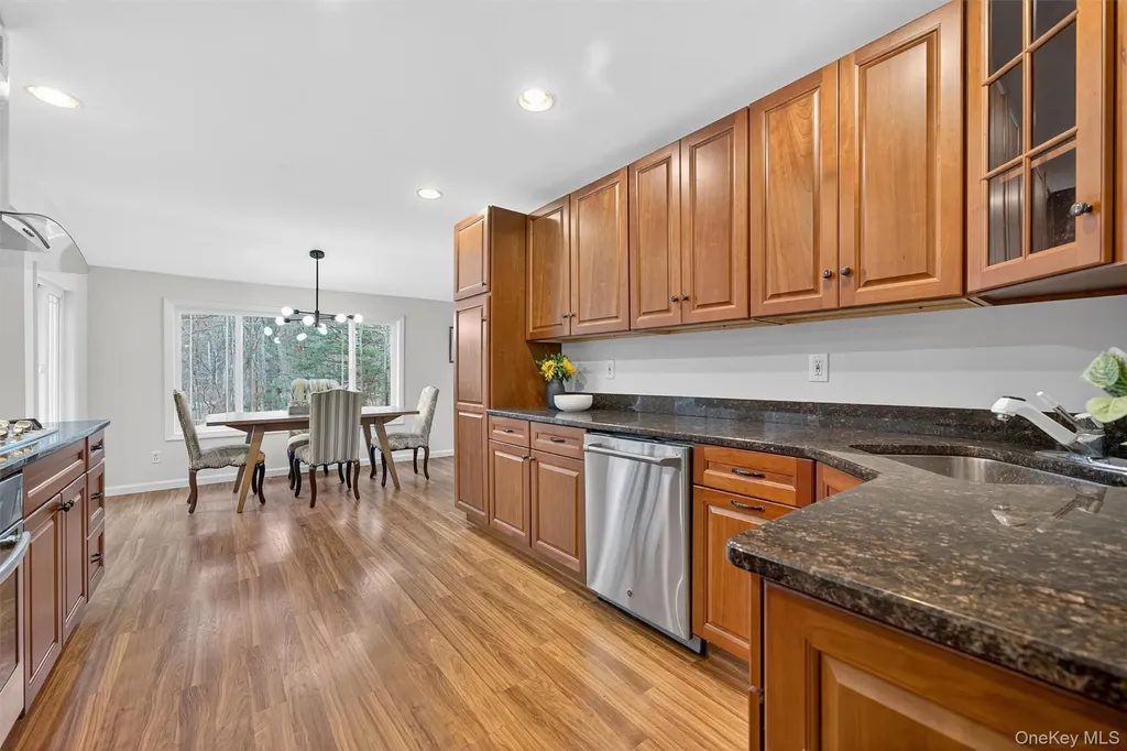 89 Maple Brook Road Tuxedo Park NY 10987