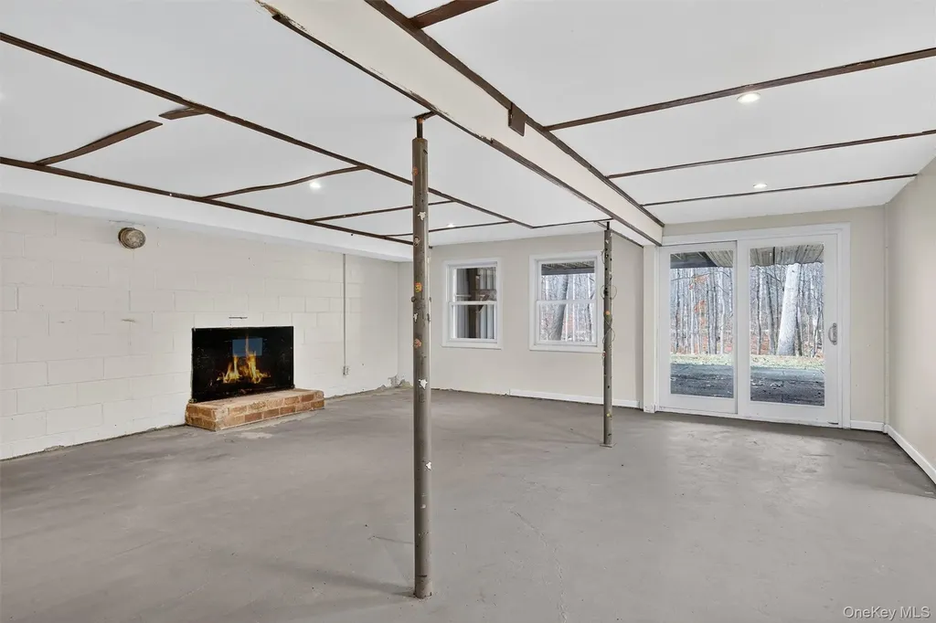 89 Maple Brook Road Tuxedo Park NY 10987