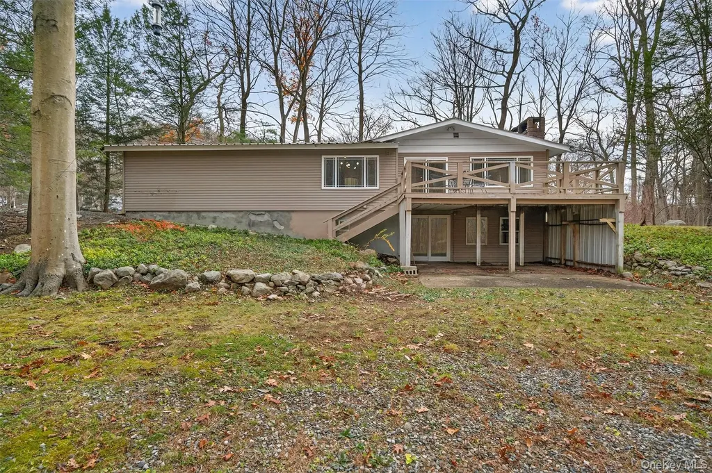 89 Maple Brook Road Tuxedo Park NY 10987