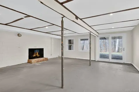 89 Maple Brook Road Tuxedo Park NY 10987