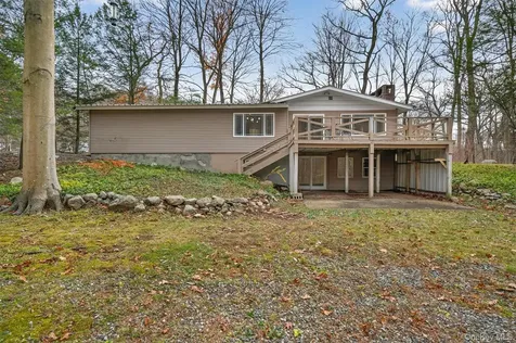 89 Maple Brook Road Tuxedo Park NY 10987