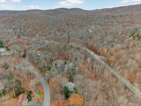 89 Maple Brook Road Tuxedo Park NY 10987
