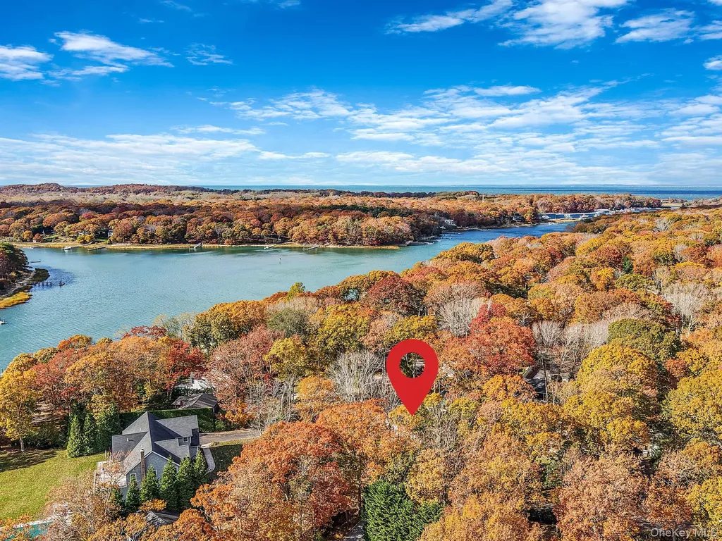 780 Westview Drive Mattituck NY 11952