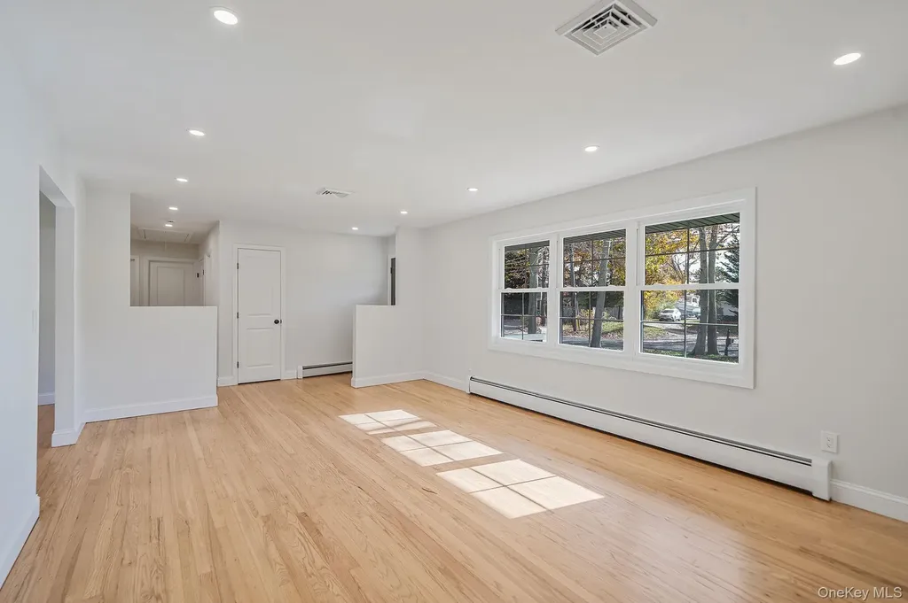 780 Westview Drive Mattituck NY 11952