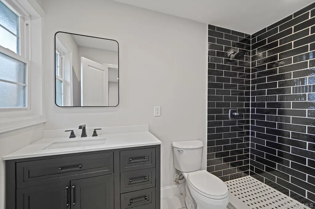 780 Westview Drive Mattituck NY 11952