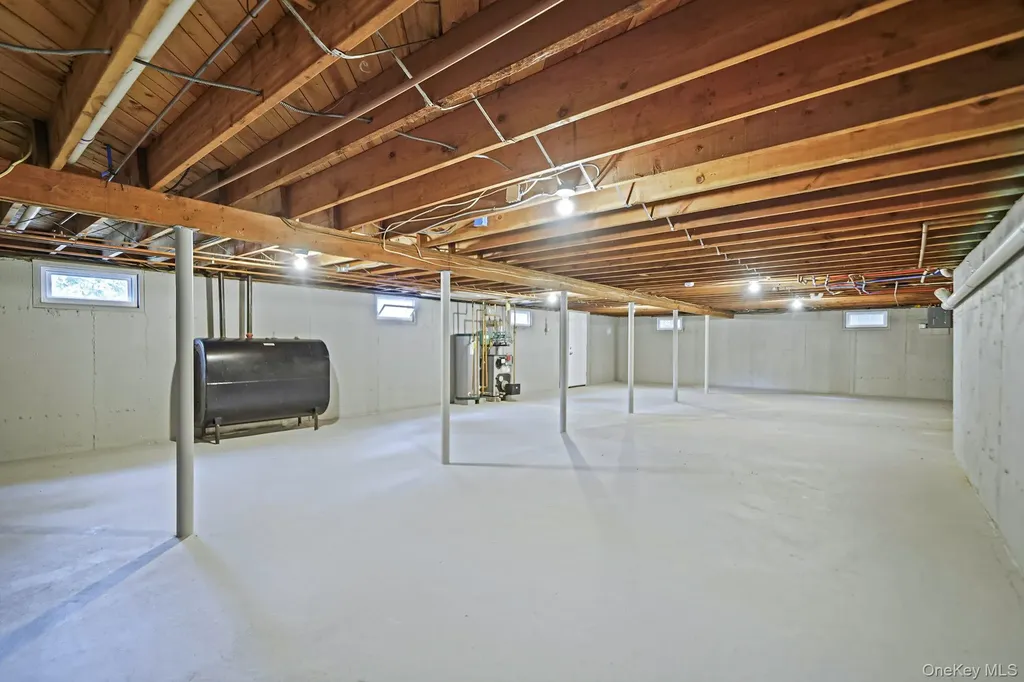 780 Westview Drive Mattituck NY 11952