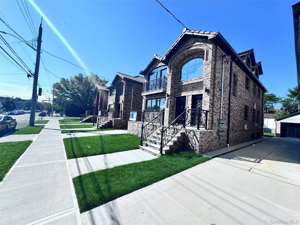 214-39 39th Avenue Bayside NY 11361