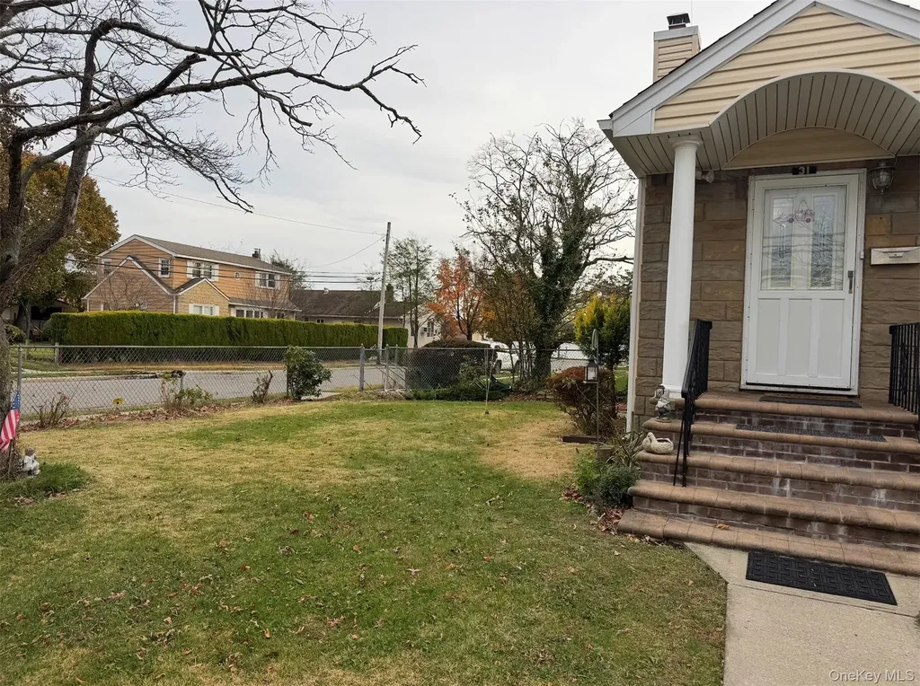 31 Irving Street Bethpage NY 11714