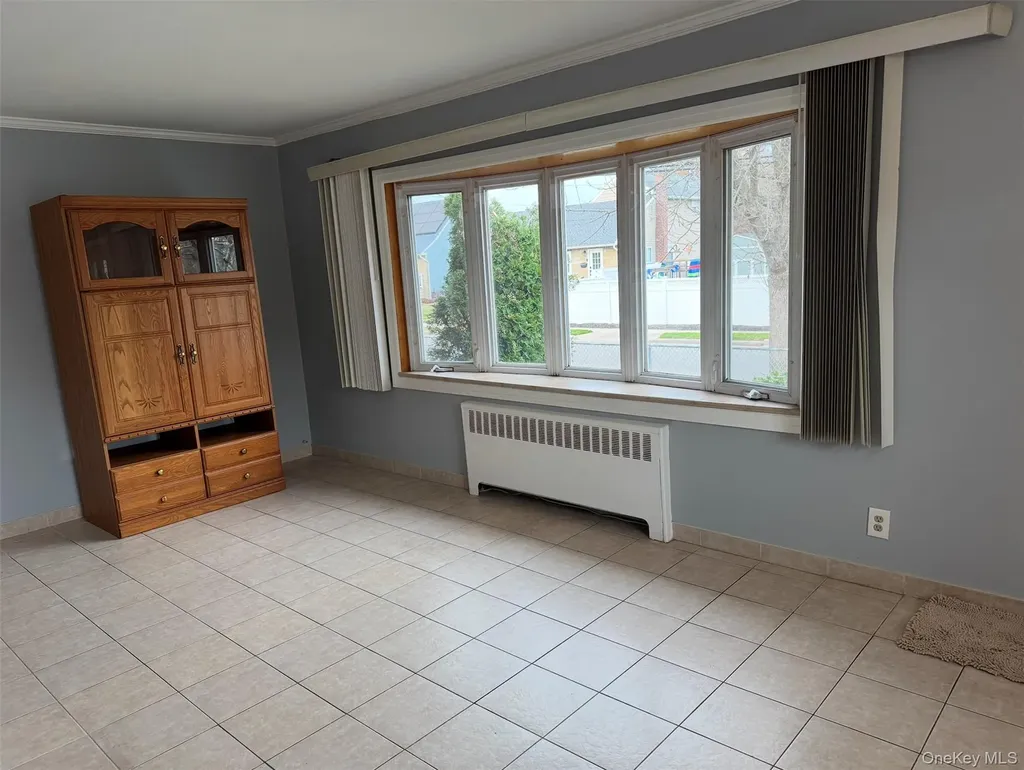 31 Irving Street Bethpage NY 11714