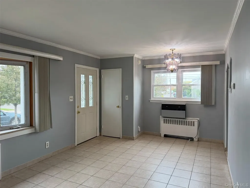 31 Irving Street Bethpage NY 11714