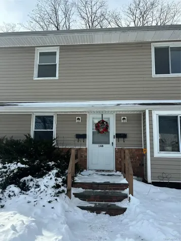 148 N 22nd Street Wheatley Heights NY 11798
