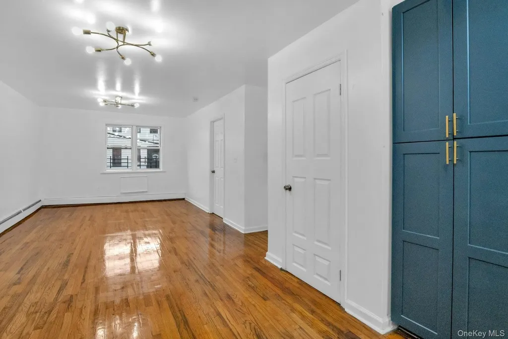 523 E 148th Street Bronx NY 10455