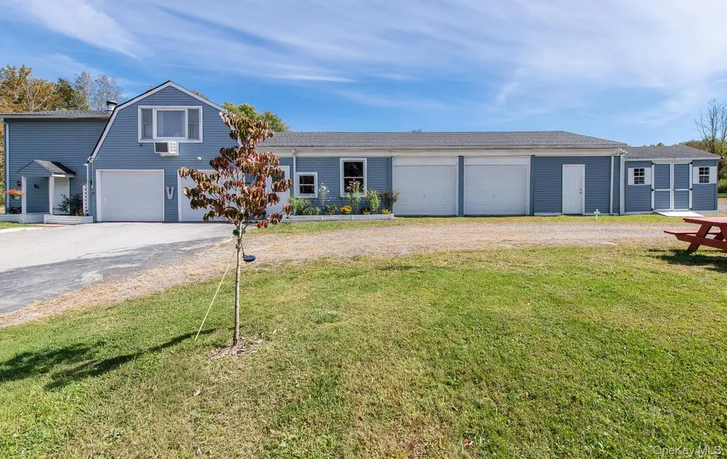 352-354 Ruskey Lane Hyde Park NY 12538