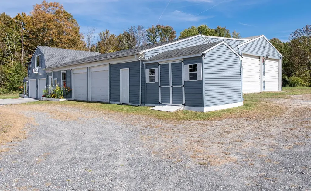 352-354 Ruskey Lane Hyde Park NY 12538