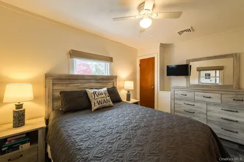 352-354 Ruskey Lane Hyde Park NY 12538