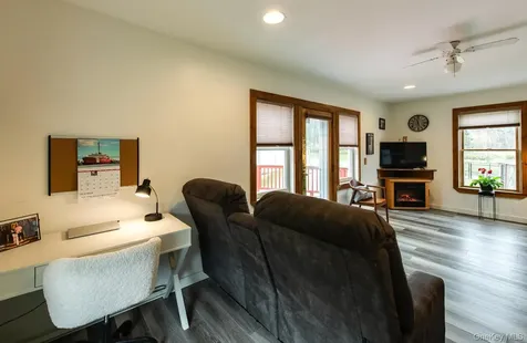 352-354 Ruskey Lane Hyde Park NY 12538