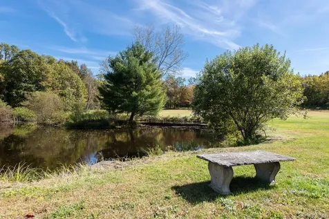 352-354 Ruskey Lane Hyde Park NY 12538