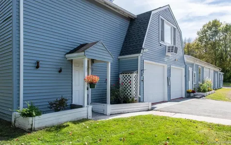 352-354 Ruskey Lane Hyde Park NY 12538