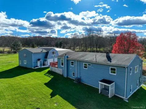 352-354 Ruskey Lane Hyde Park NY 12538