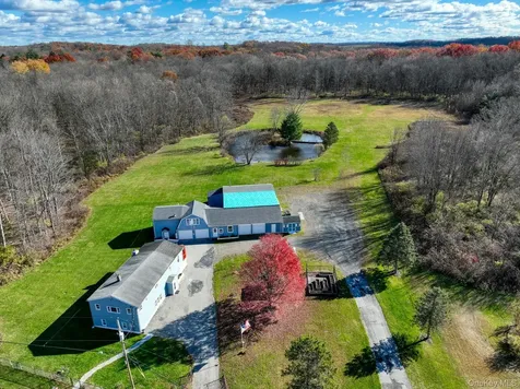 352-354 Ruskey Lane Hyde Park NY 12538