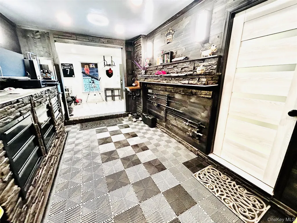 58 Rialto Way Patchogue NY 11772