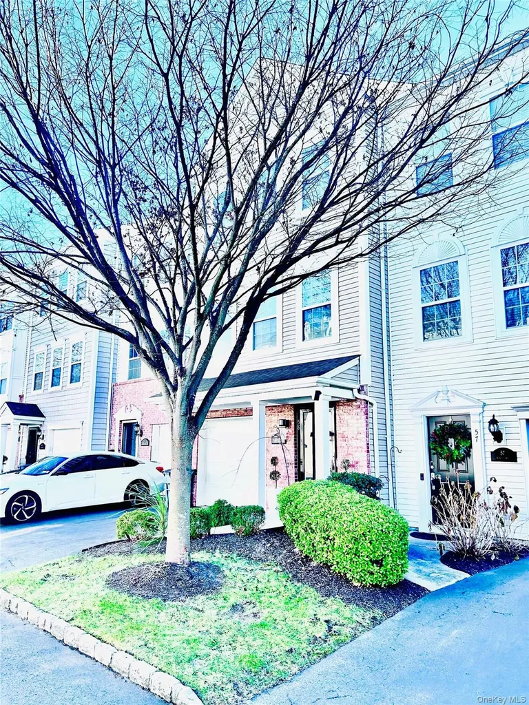 58 Rialto Way Patchogue NY 11772