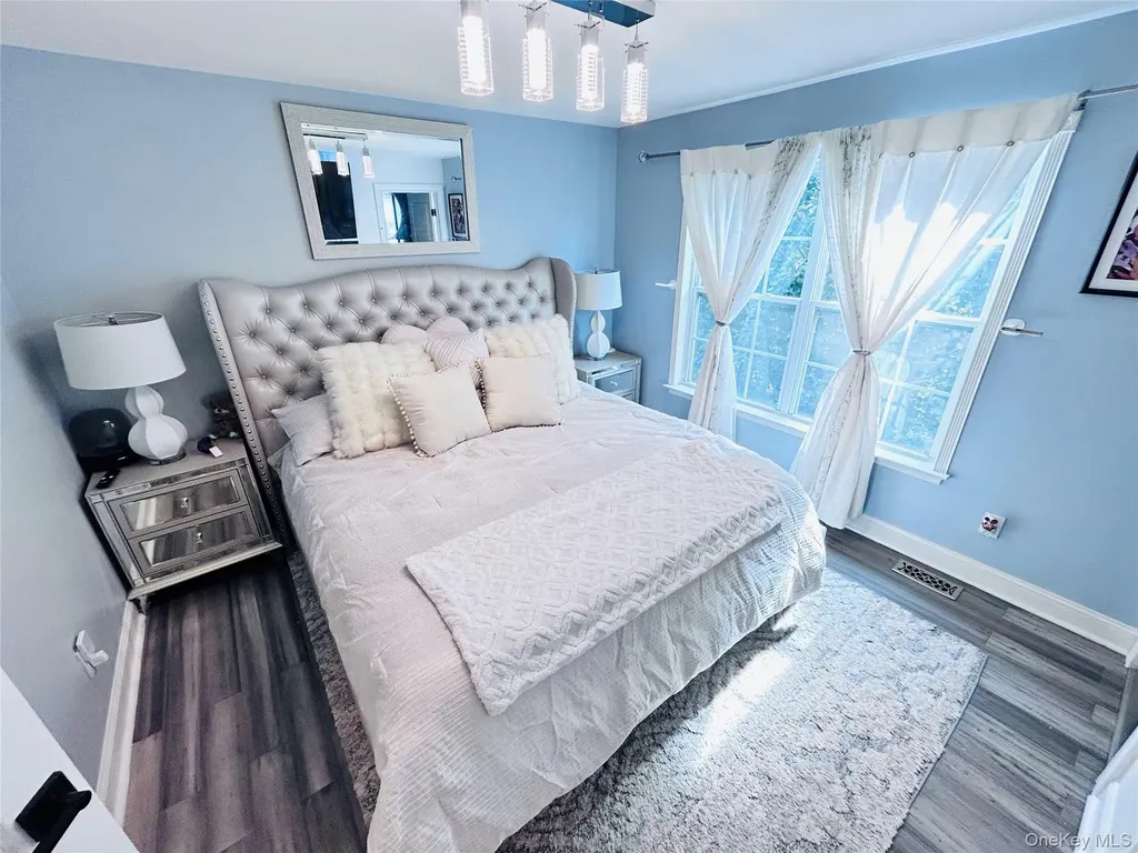 58 Rialto Way Patchogue NY 11772