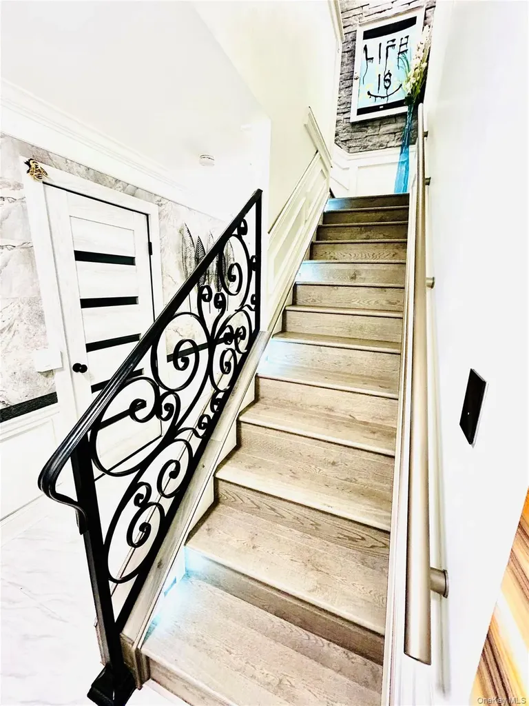 58 Rialto Way Patchogue NY 11772