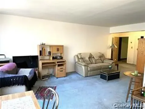 650 Warburton Avenue Yonkers NY 10701