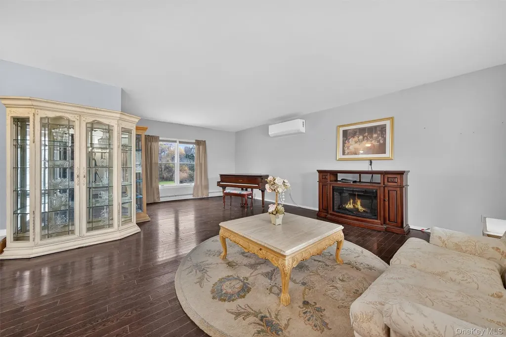 120 Pine Tree Road Monroe NY 10950