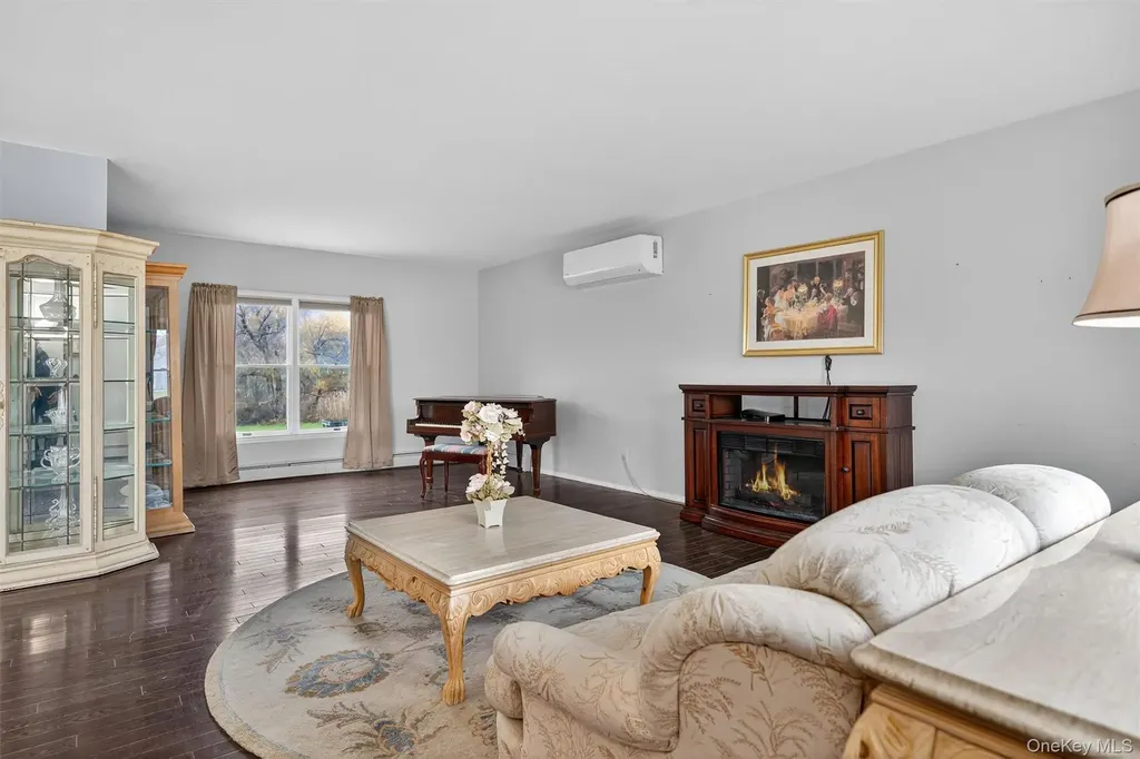 120 Pine Tree Road Monroe NY 10950