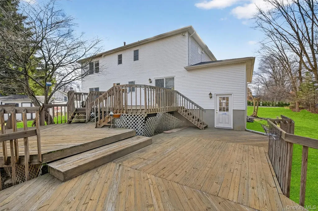 120 Pine Tree Road Monroe NY 10950