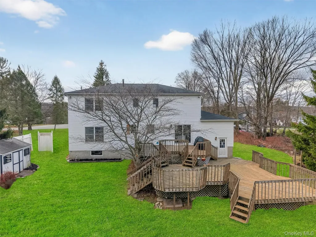 120 Pine Tree Road Monroe NY 10950