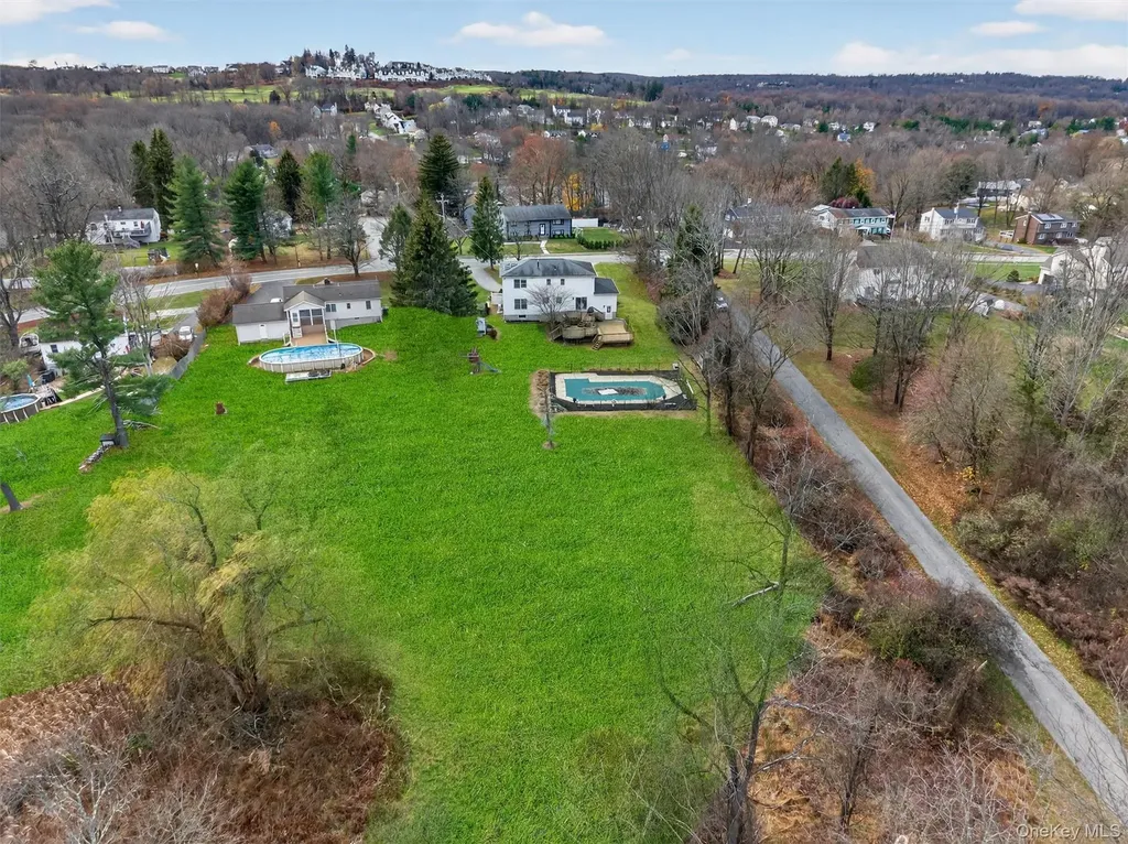 120 Pine Tree Road Monroe NY 10950